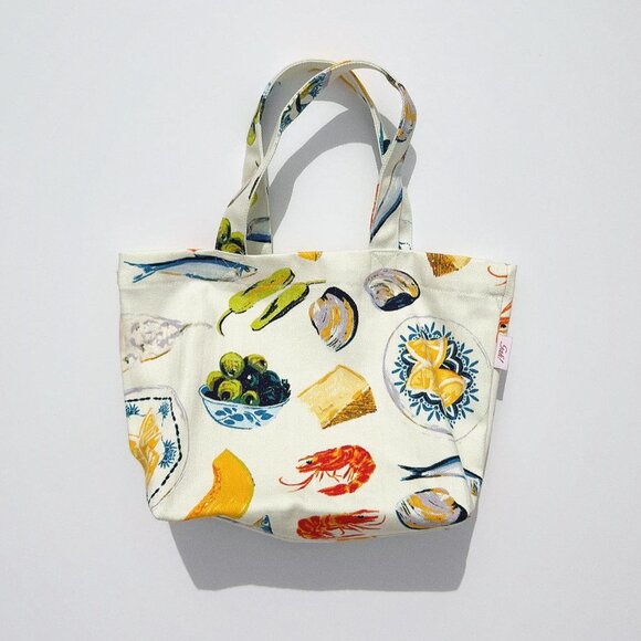 Lisa Says Gah Handbags - LISA SAYS GAH Baby Tote - Tapas Ivory NWOT